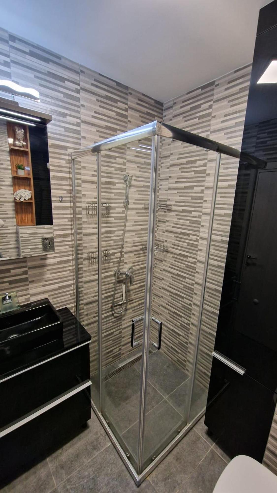 Appartement Porodicno-Poslovni Udoban Stan à Belgrade Extérieur photo
